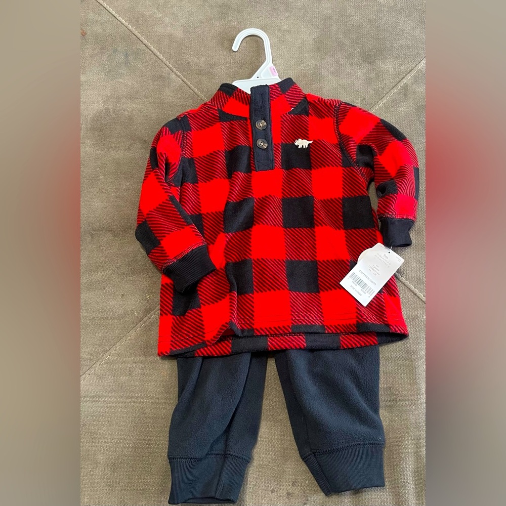 Carter’s fleece set